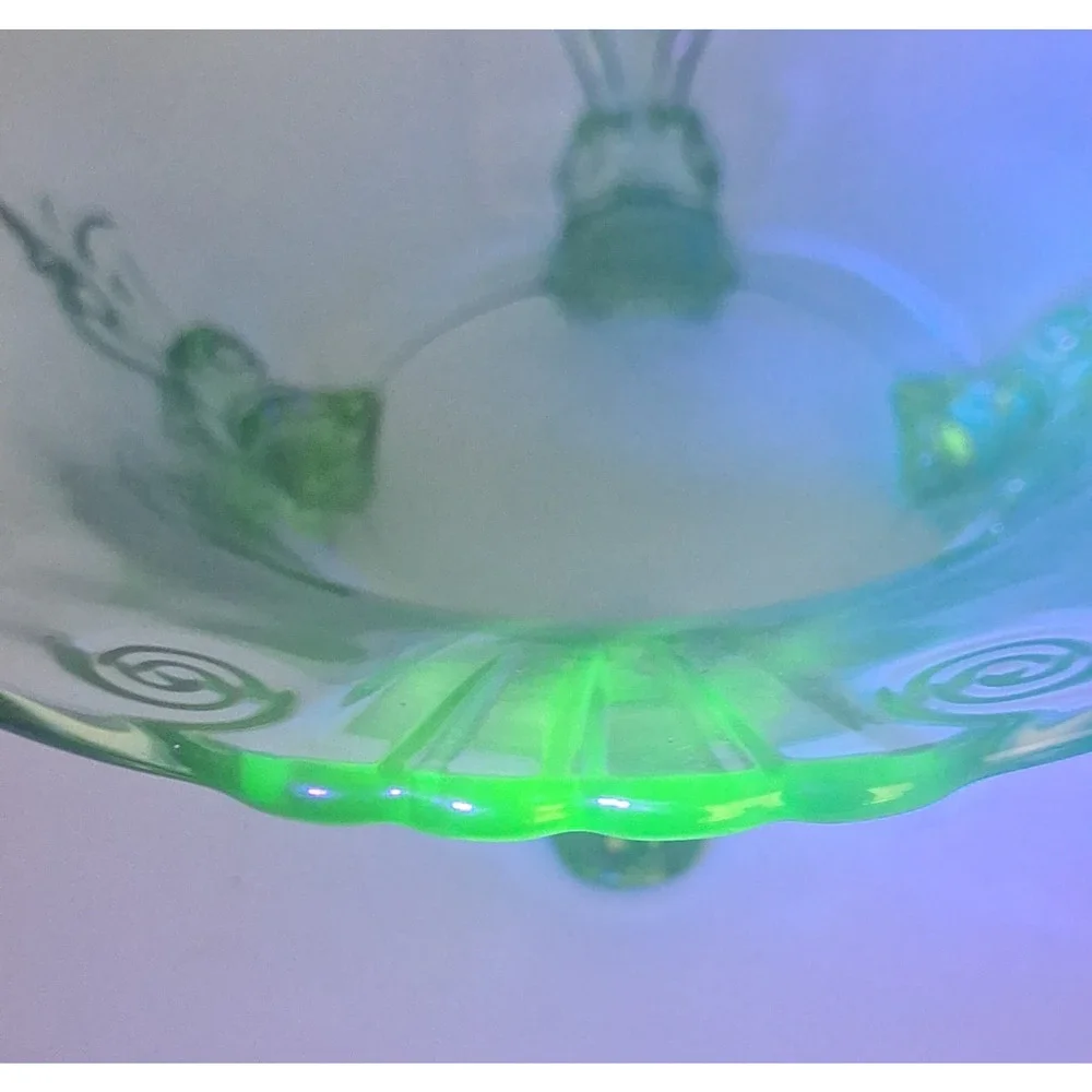 Vintage Fostoria #2470 Green Uranium Glass Four-Toed Console Bowl 11” 1930s